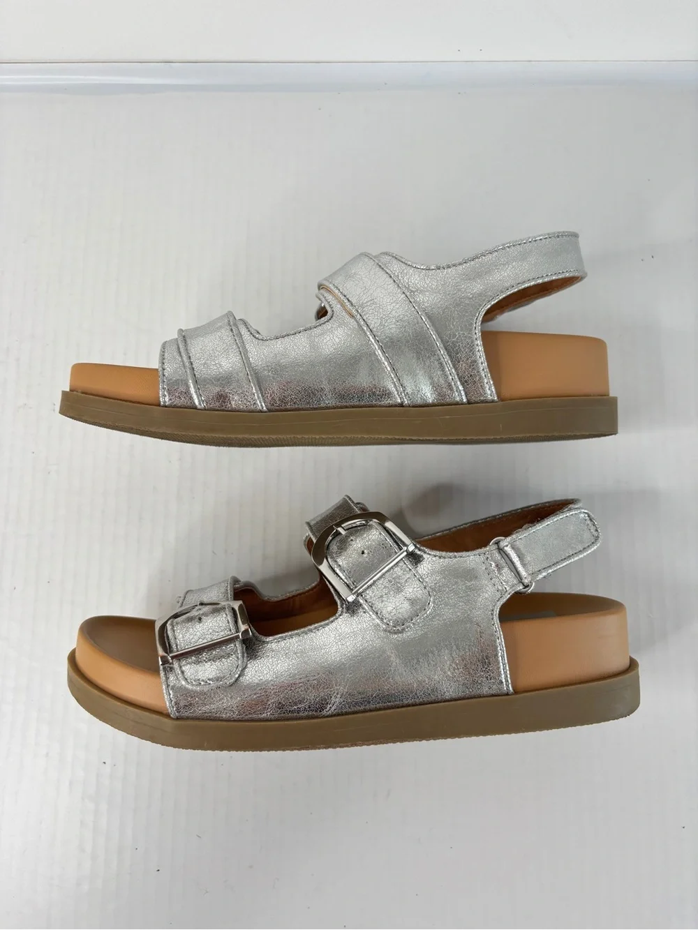 Dolce Vita Alameda Sandals Womens Sz 6.5 Metallic Silver Hook & Loop Ankle Strap